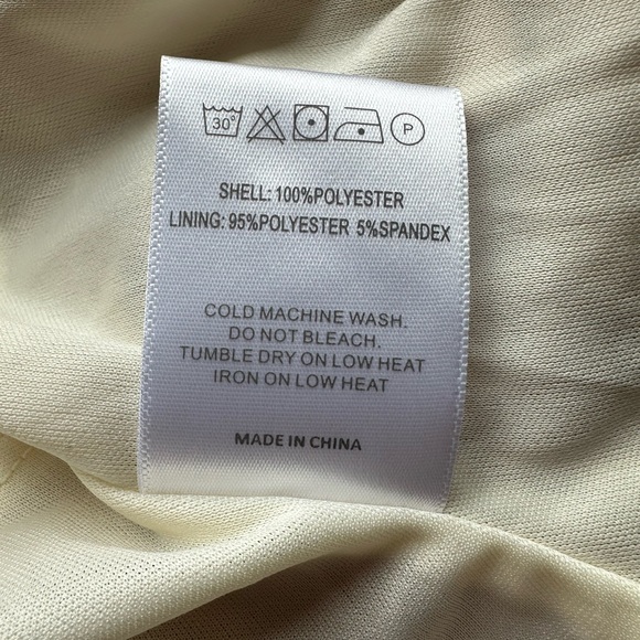 NWT Peppermayo Women’s Xander Sequin Halter Top - Gold, Size 6, Festival Fashion - Picture 7 of 8